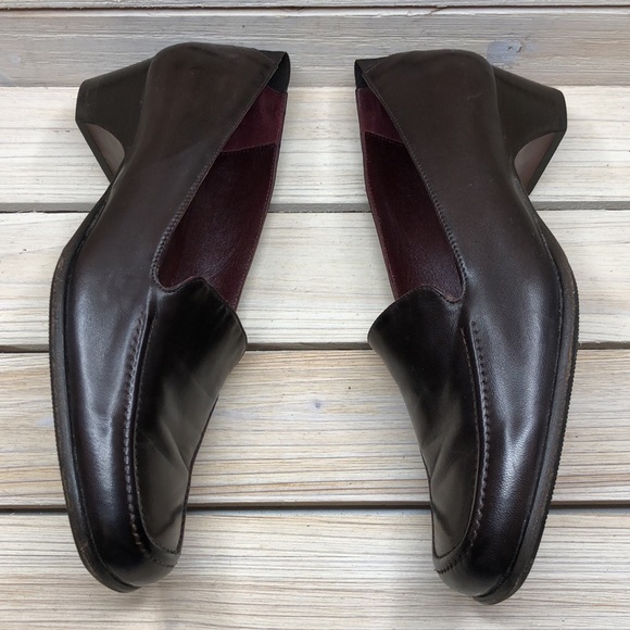 Cole Haan Leather Heeled Loafers Size 7 1/2B - Picture 4 of 8